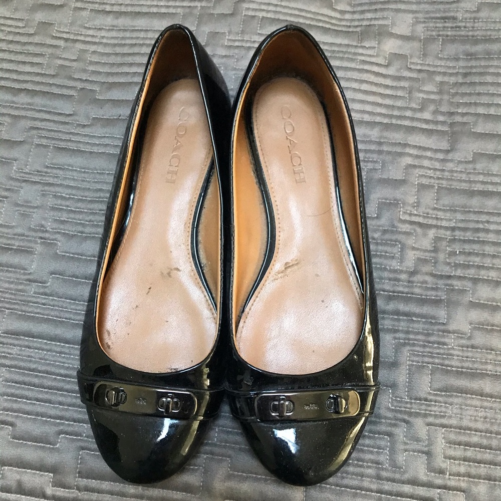 Coach flats
